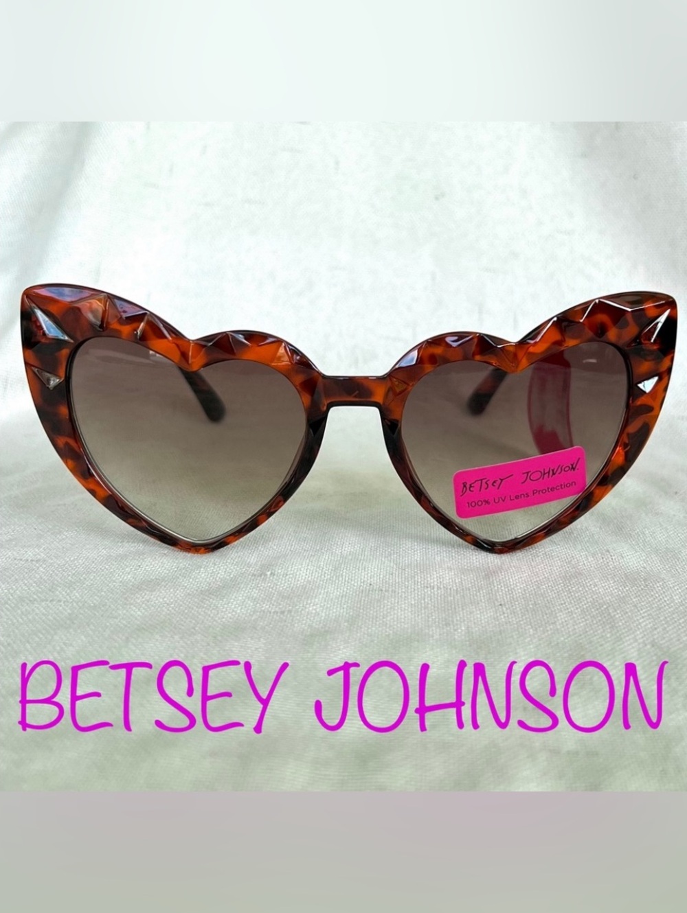 BETSEY JOHNSON heart shaped sunglasses